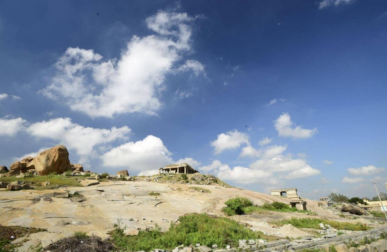 Padma Guest House Hampi Exterior photo